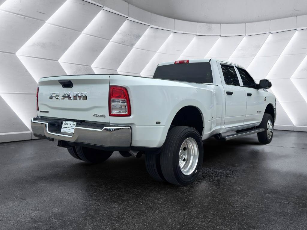 Used 2020 RAM 3500 Tradesman w/ Chrome Appearance Group AWD/4WD image 7