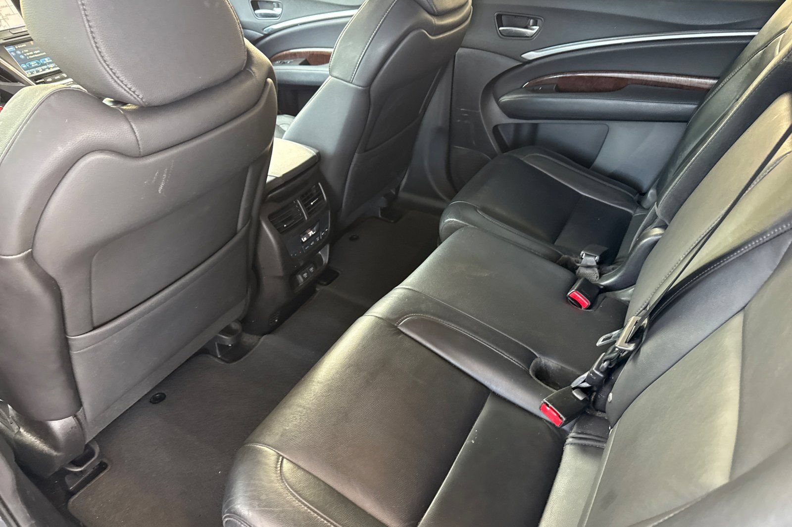 Used 2018 Acura MDX w/ Technology Package FWD image 6