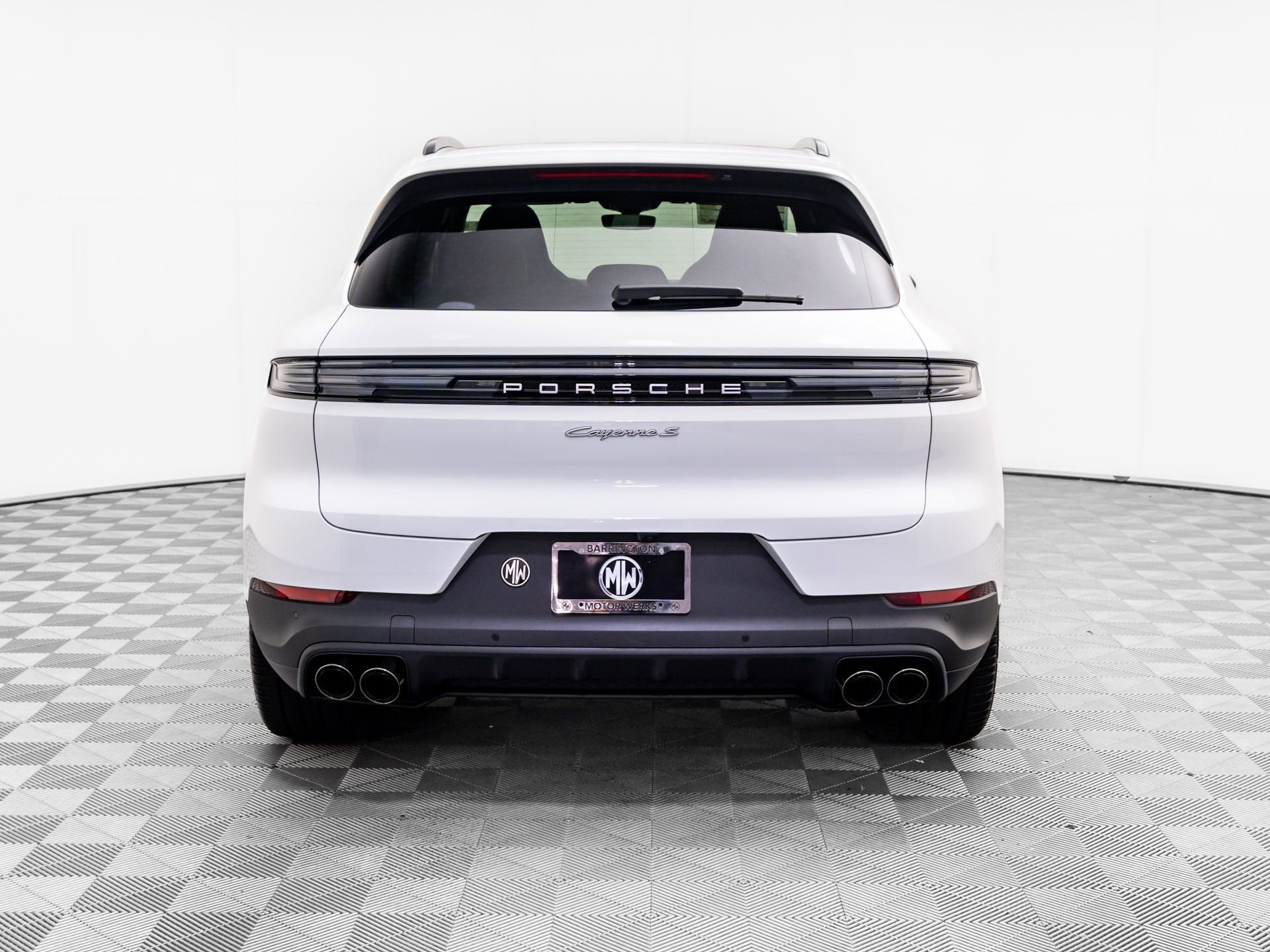 New 2026 Porsche Cayenne S image 10