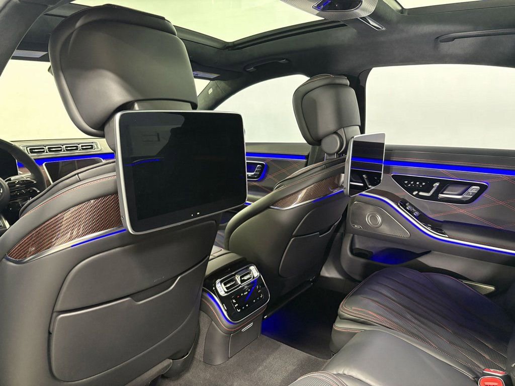 Used 2024 Mercedes-Benz S 63 AMG S w/ Rear Seat Package image 30