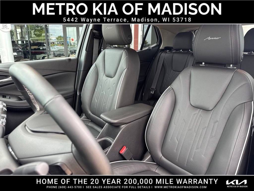 Used 2026 Buick Encore GX Avenir w/ Avenir Convenience Package AWD/4WD image 18