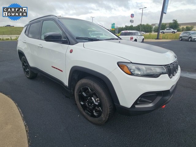 Used 2024 Jeep Compass Trailhawk image 3