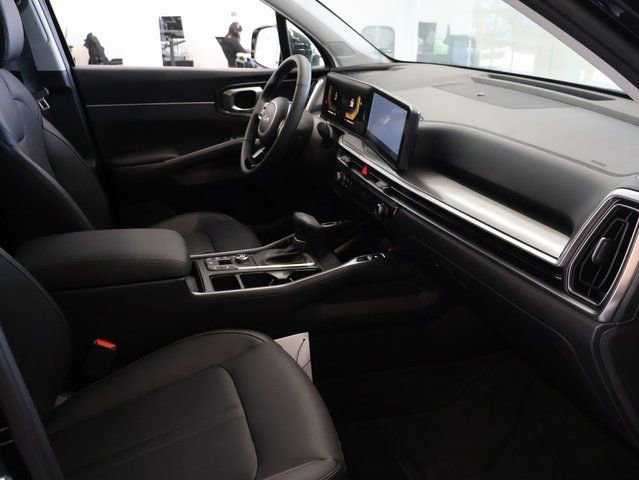 New 2025 Kia Sorento S w/ Panoramic Sunroof Package FWD image 7