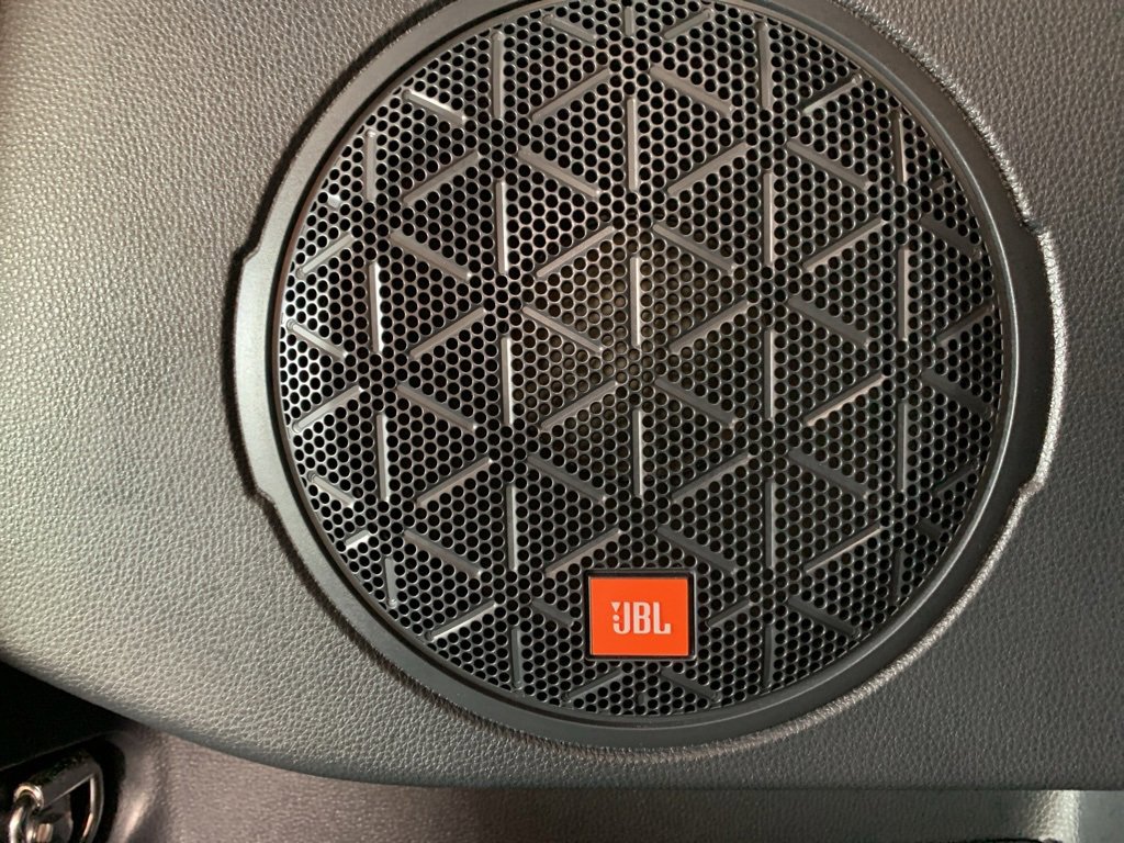 Used 2020 Toyota RAV4 Limited image 14