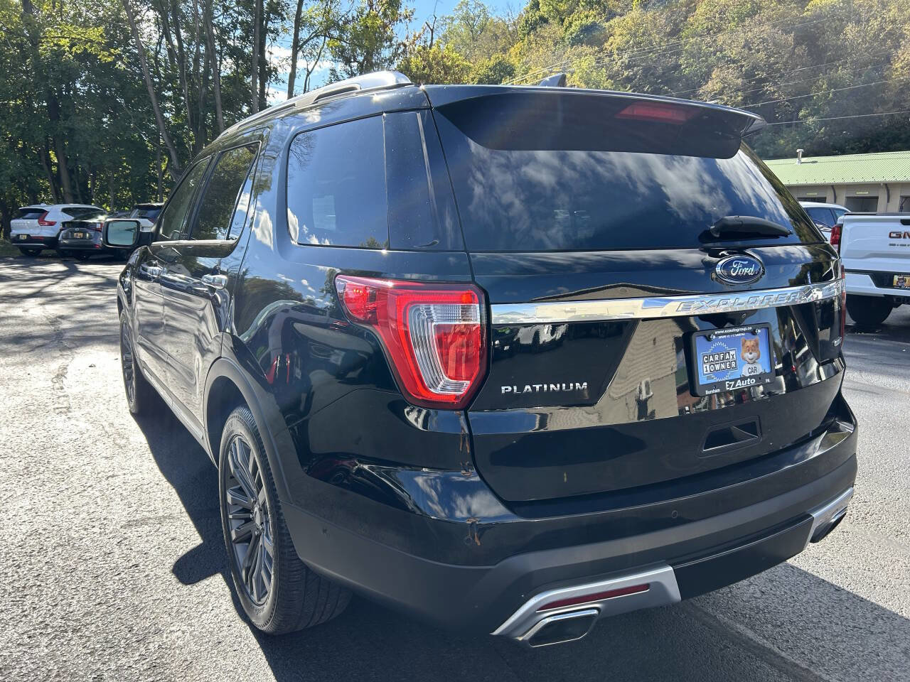 Used 2017 Ford Explorer Platinum image 8