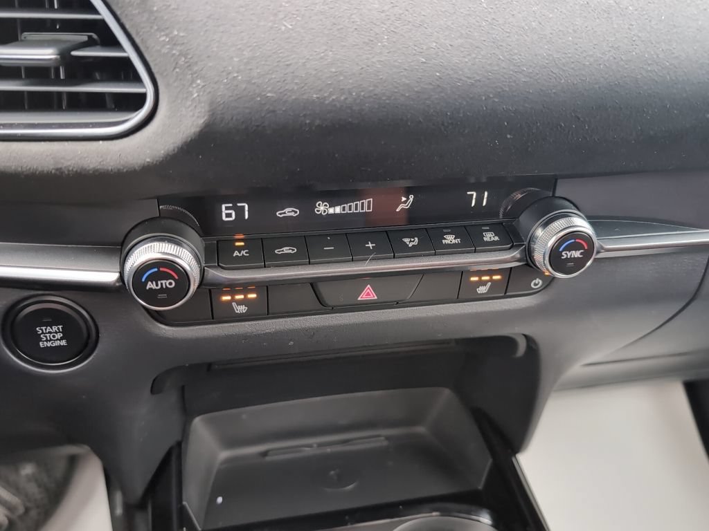 Certified 2025 MAZDA CX-30 Carbon AWD/4WD image 22