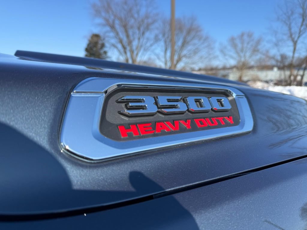 New 2026 RAM 3500 Laramie AWD/4WD image 10