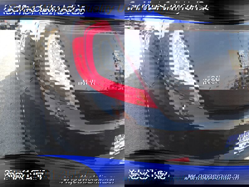 Used 2013 Lincoln MKS AWD image 9