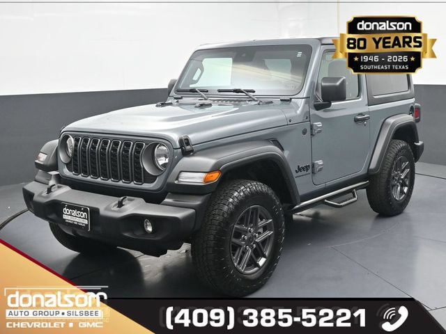 Used 2025 Jeep Wrangler Sport AWD/4WD image 5