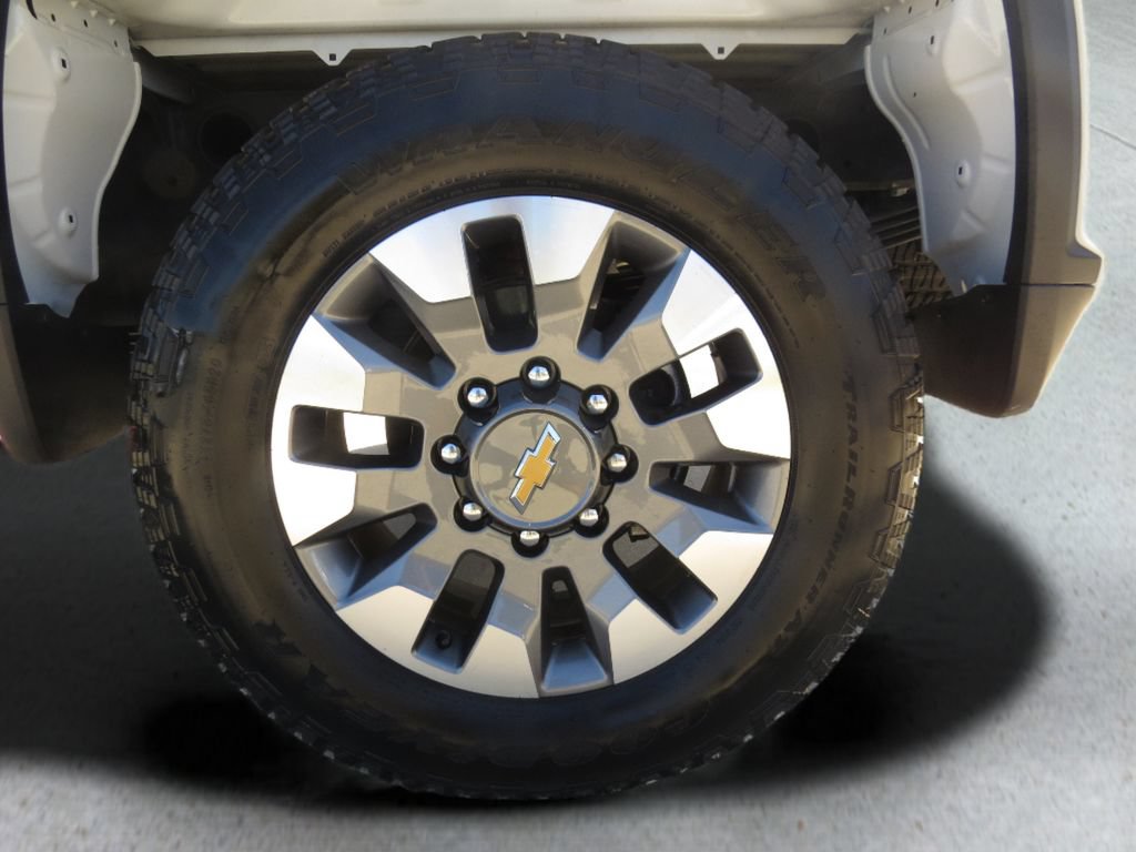 Certified 2025 Chevrolet Silverado 2500 Custom w/ Custom Value Package AWD/4WD image 13