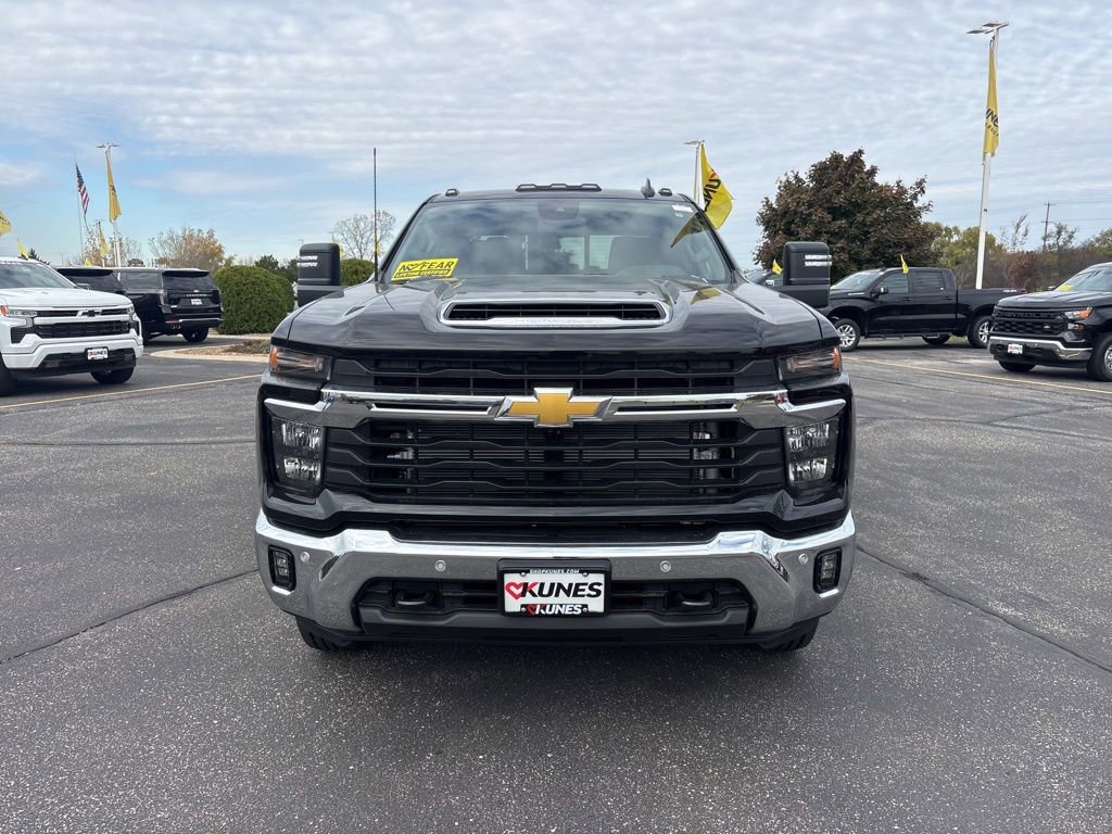 New 2025 Chevrolet Silverado 2500 LT w/ All Star Edition image 2