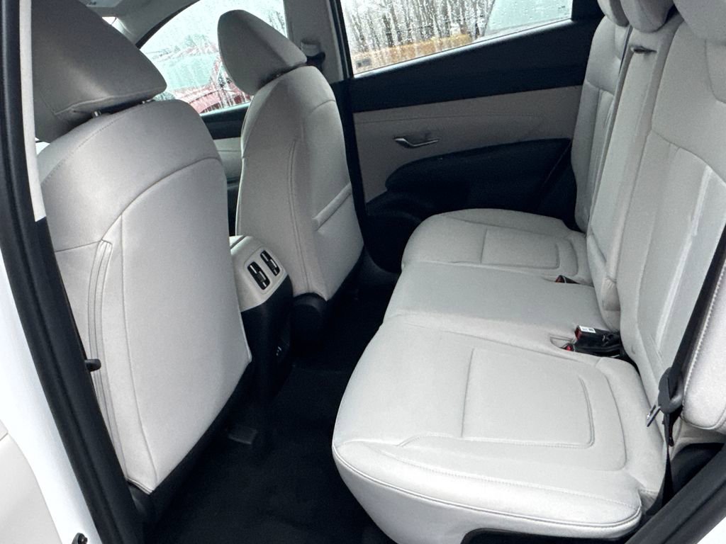 New 2026 Hyundai Tucson SEL image 11