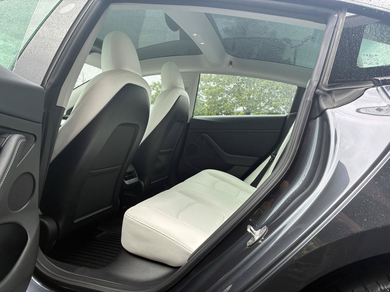 Used 2023 Tesla Model 3 Standard Range RWD image 17