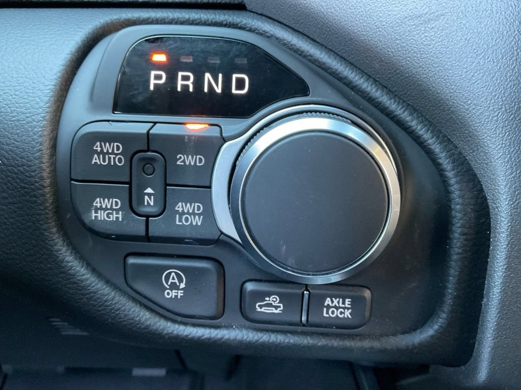 Used 2026 RAM 1500 Big Horn w/ Night Edition AWD/4WD image 34