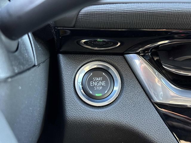 Used 2025 Buick Envista Sport Touring w/ Advanced Safety Package image 27