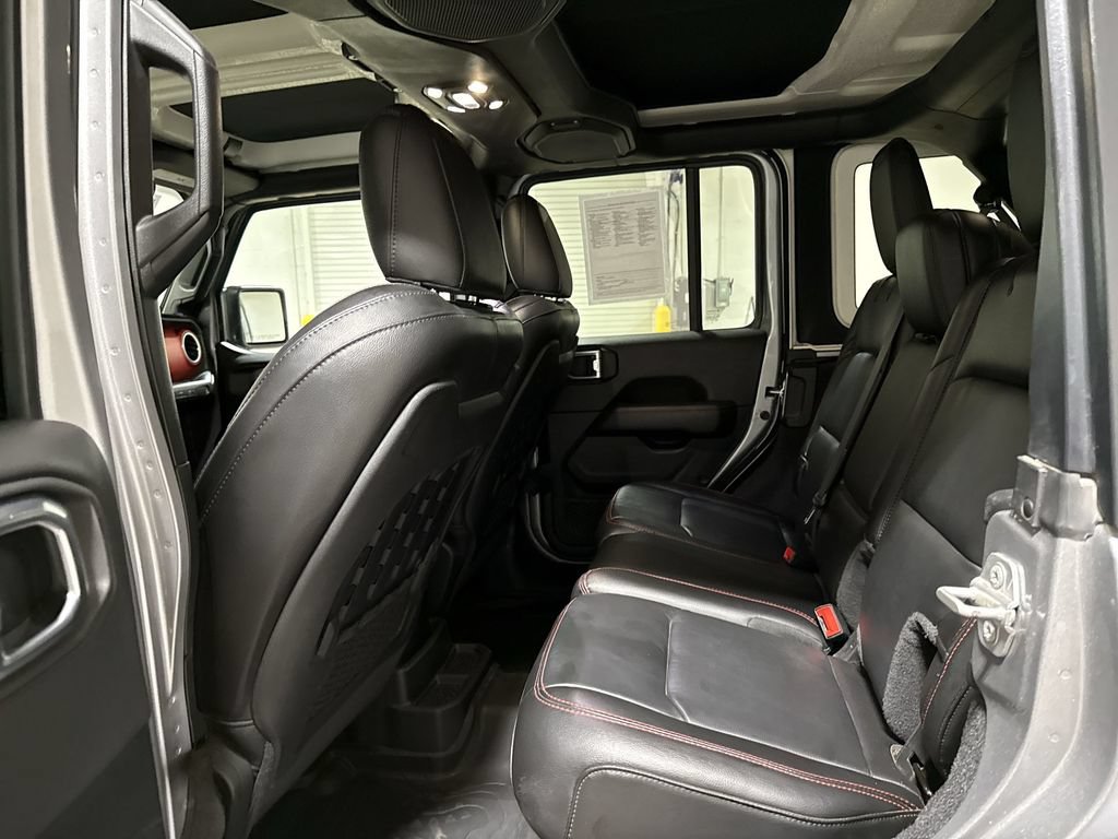 Used 2021 Jeep Wrangler Unlimited Rubicon AWD/4WD image 23