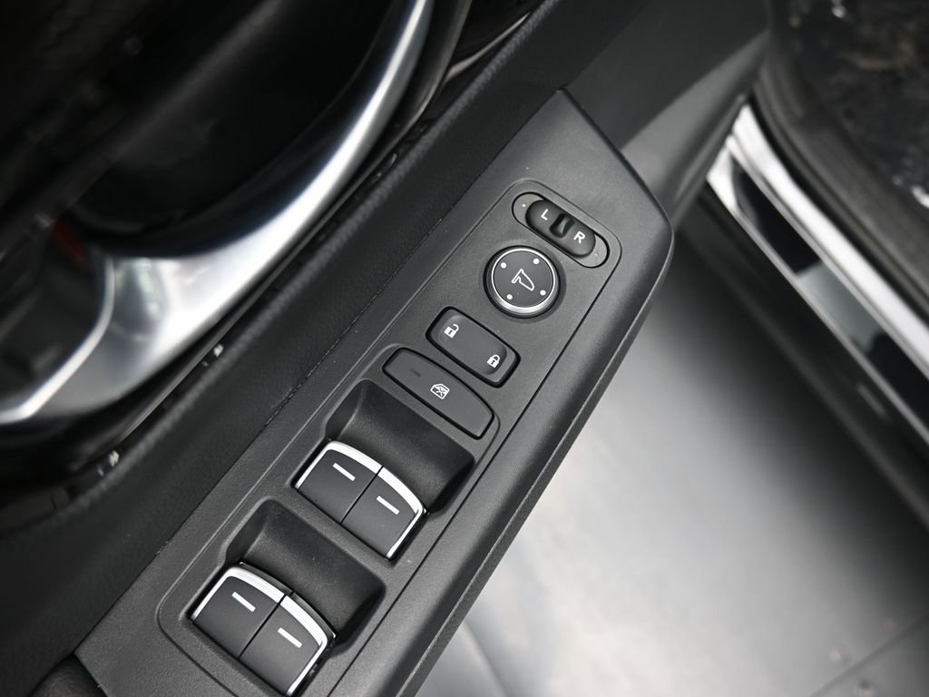 Certified 2025 Honda CR-V EX-L image 31
