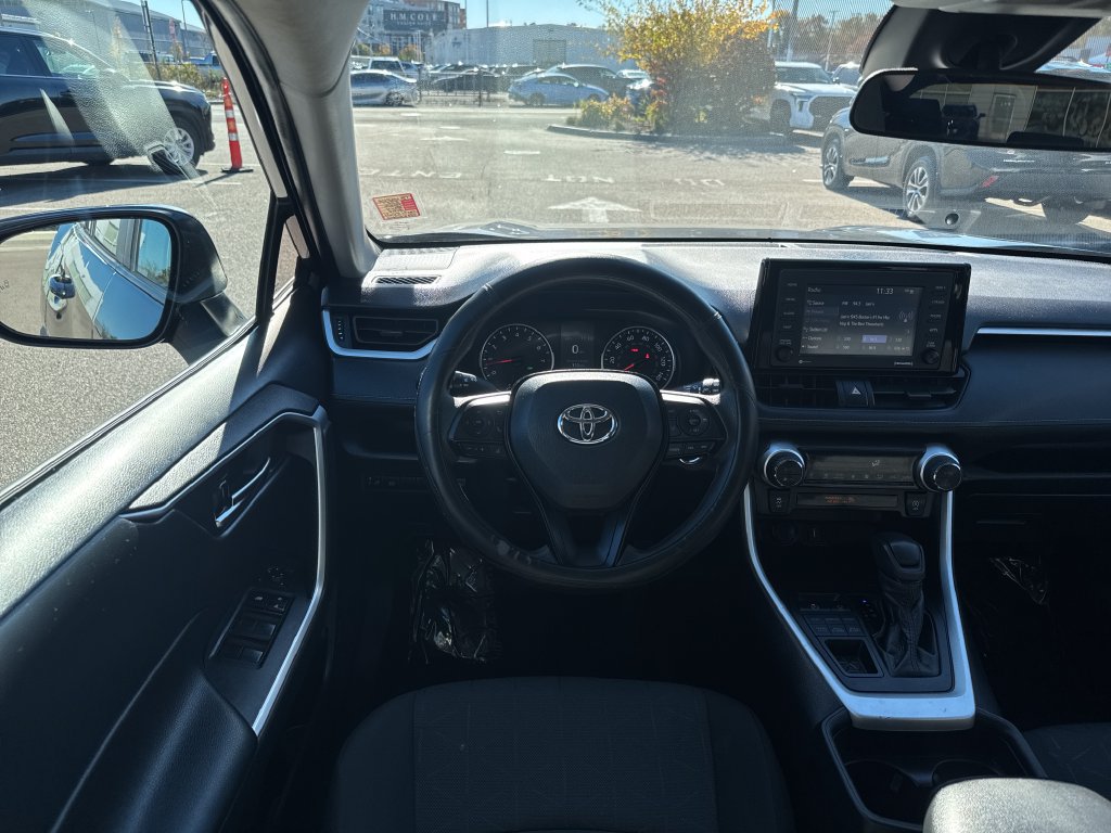 Used 2021 Toyota RAV4 XLE w/ Convenience Package AWD/4WD image 11