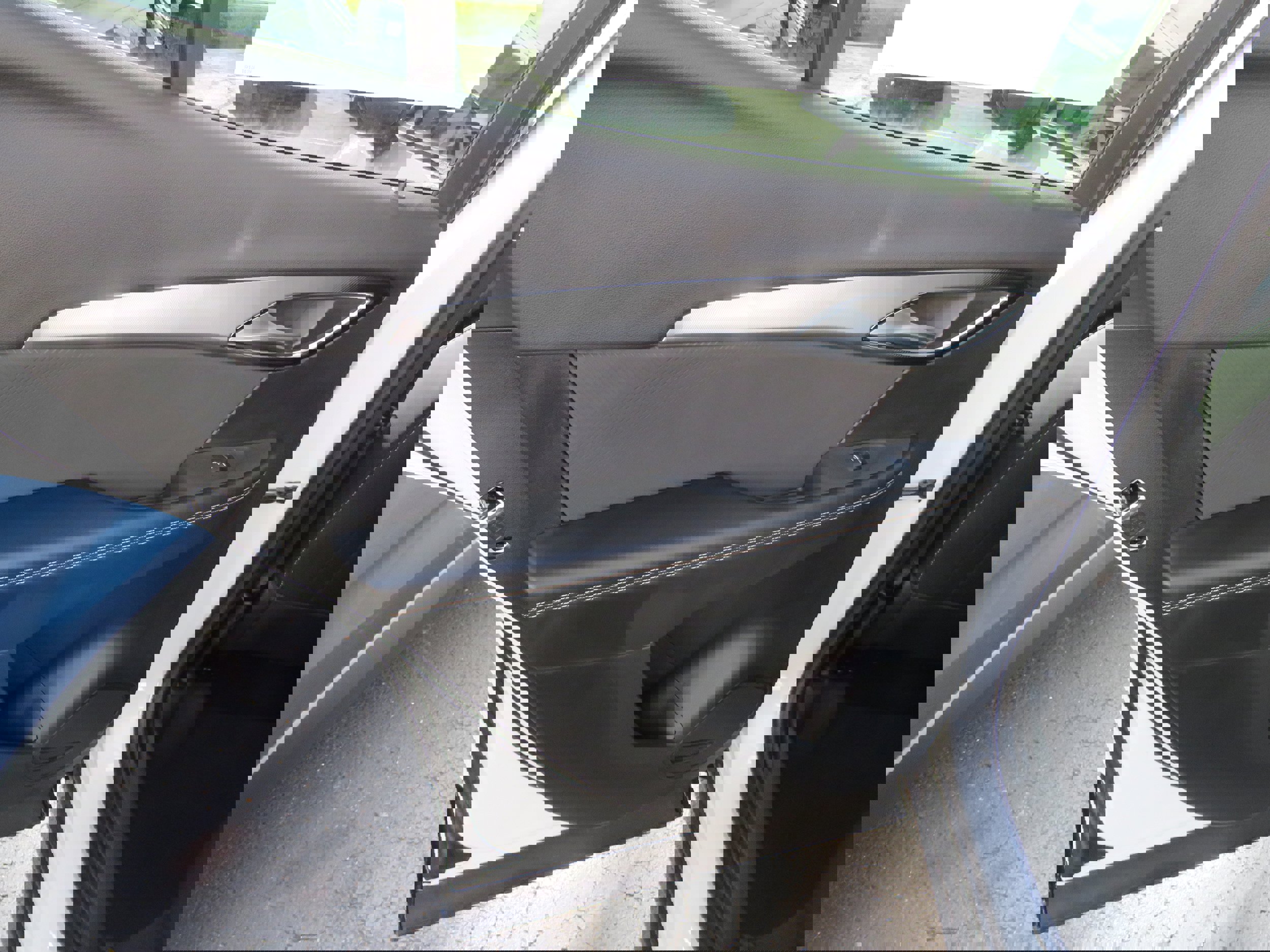 New 2025 Buick Envision Sport Touring image 10