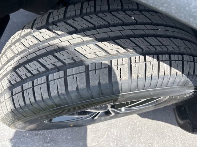 Used 2017 Jeep Grand Cherokee Trailhawk AWD/4WD image 28