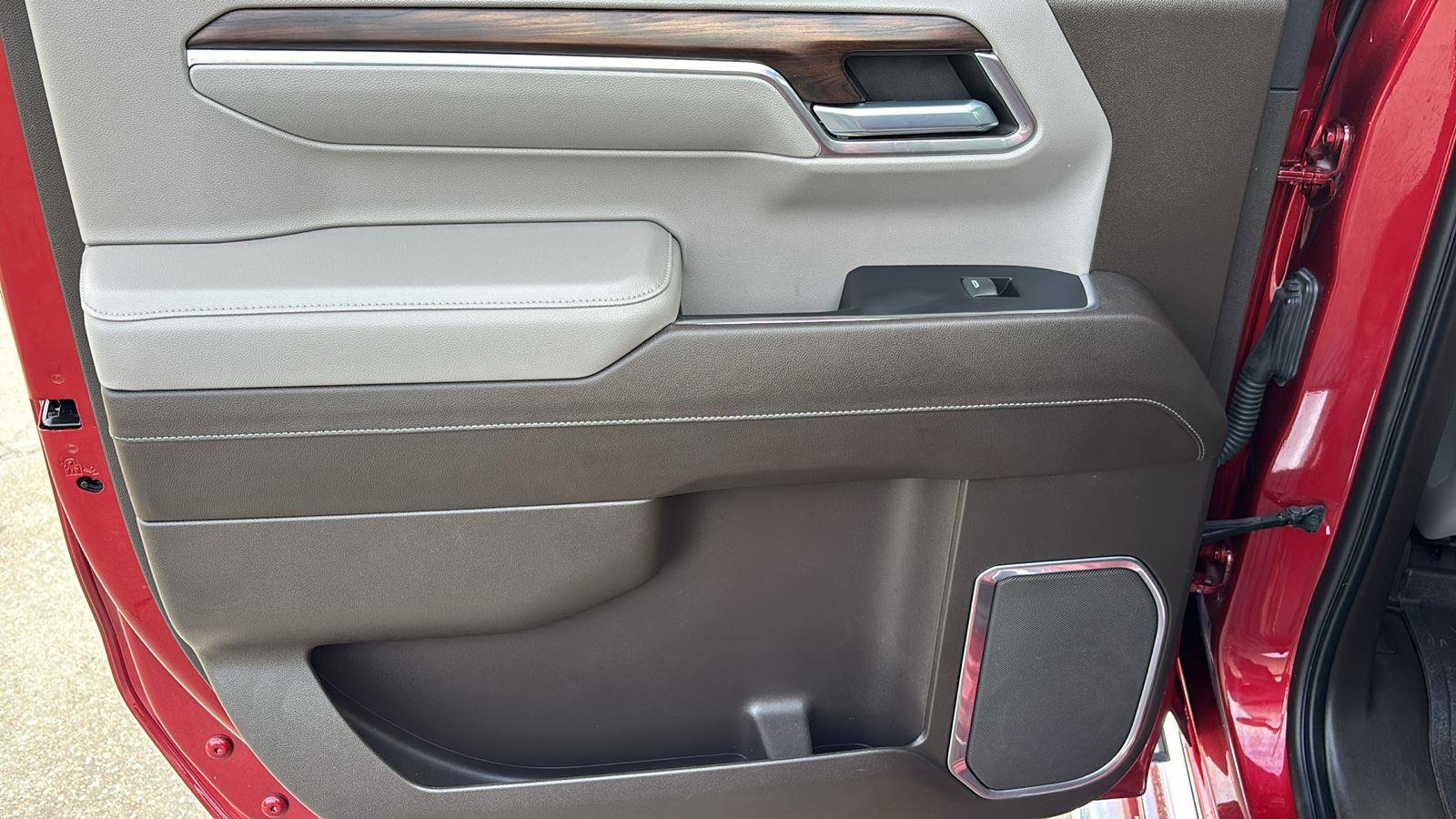 Certified 2023 GMC Sierra 1500 SLT w/ SLT Premium Package image 17