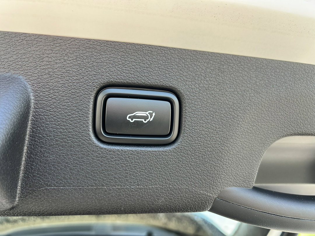 Used 2024 Kia Sportage SX FWD image 5