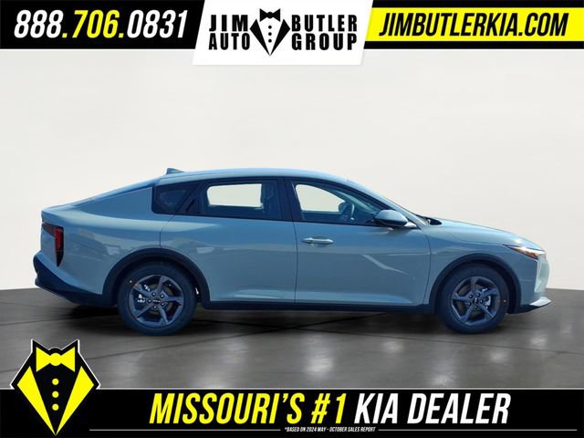 New 2026 Kia K4 LXS image 20