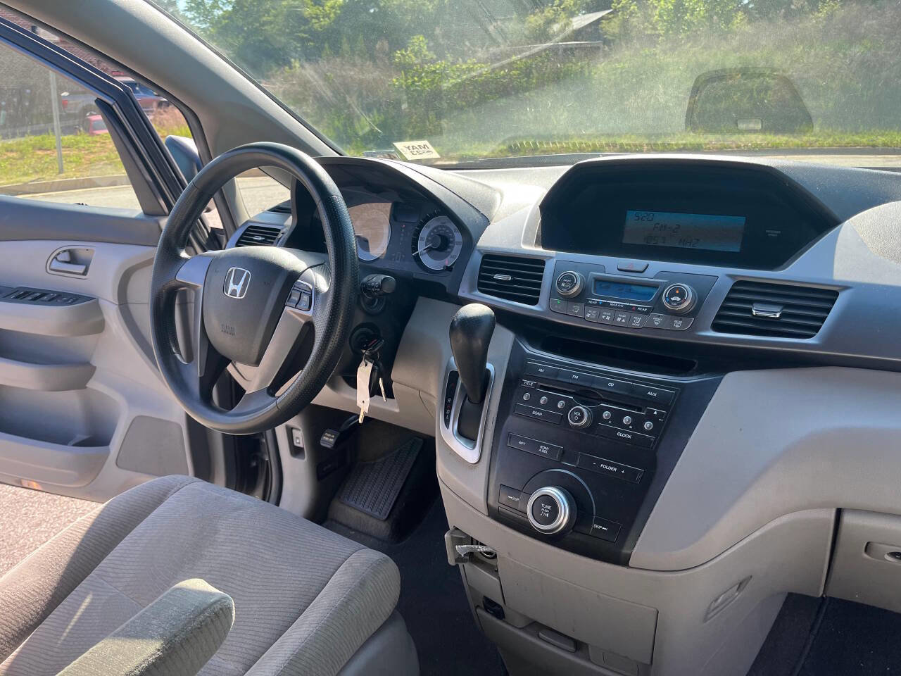 Used 2012 Honda Odyssey LX image 7