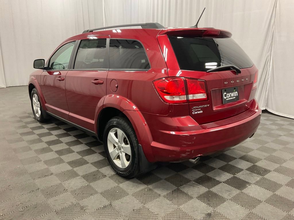Used 2011 Dodge Journey Mainstreet w/ Popular Equipment Group AWD/4WD image 8