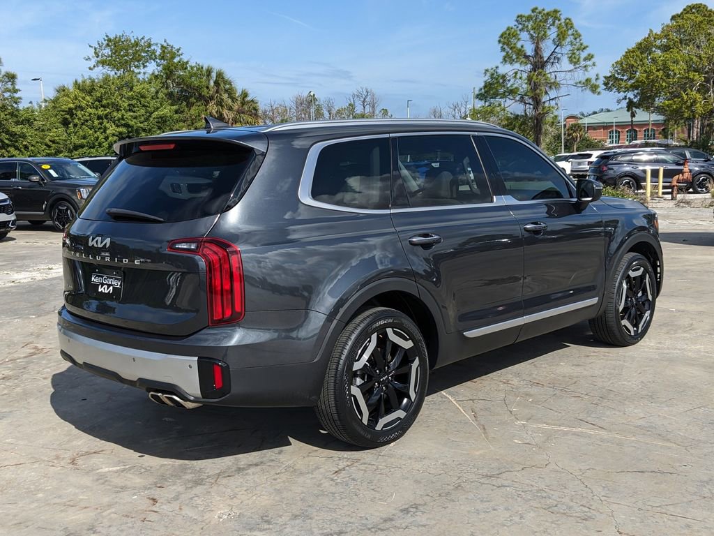 Certified 2024 Kia Telluride S w/ S Sunroof Package image 8