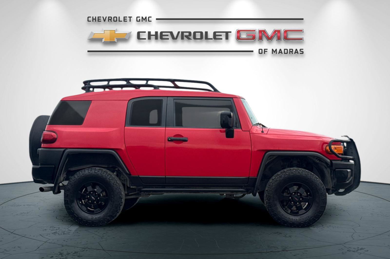 Used 2012 Toyota FJ Cruiser 4WD w/ Trail Teams Special Edition image 2