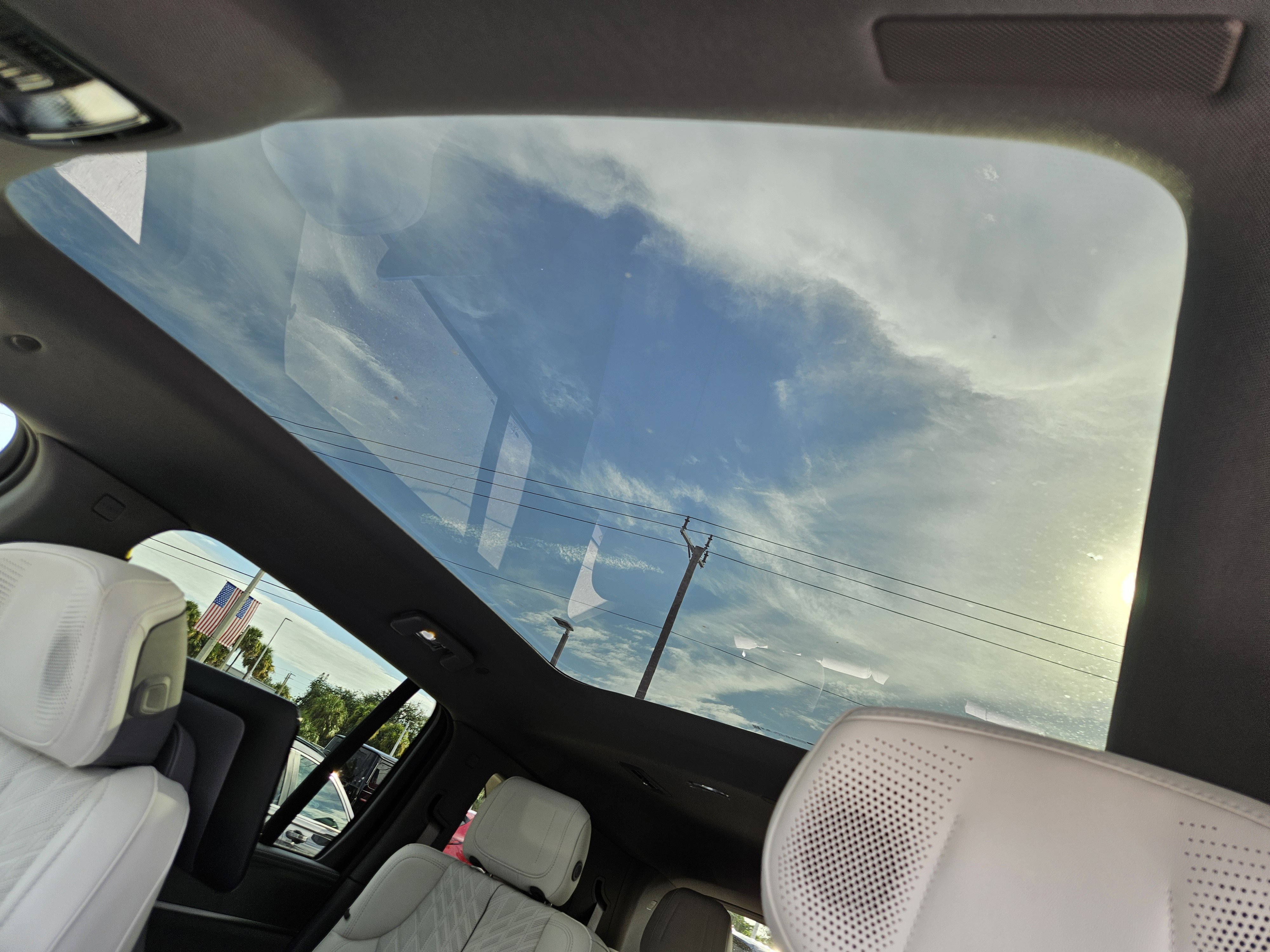 New 2025 Cadillac Lyriq Sport image 25