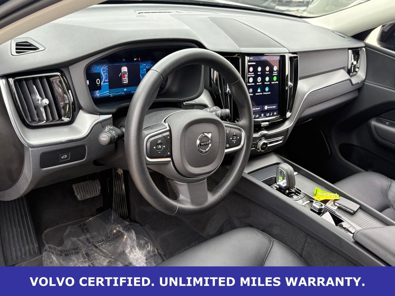 Certified 2025 Volvo XC60 B5 Core AWD/4WD image 16