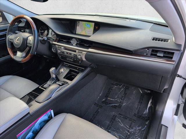 Used 2018 Lexus ES 350 w/ Navigation System Package FWD image 24
