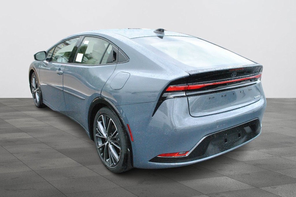 New 2026 Toyota Prius XLE image 3