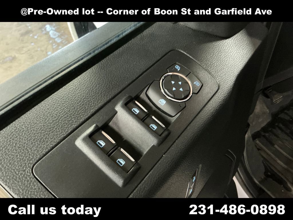 Used 2017 Ford F150 XLT w/ Equipment Group 302A Luxury AWD/4WD image 16