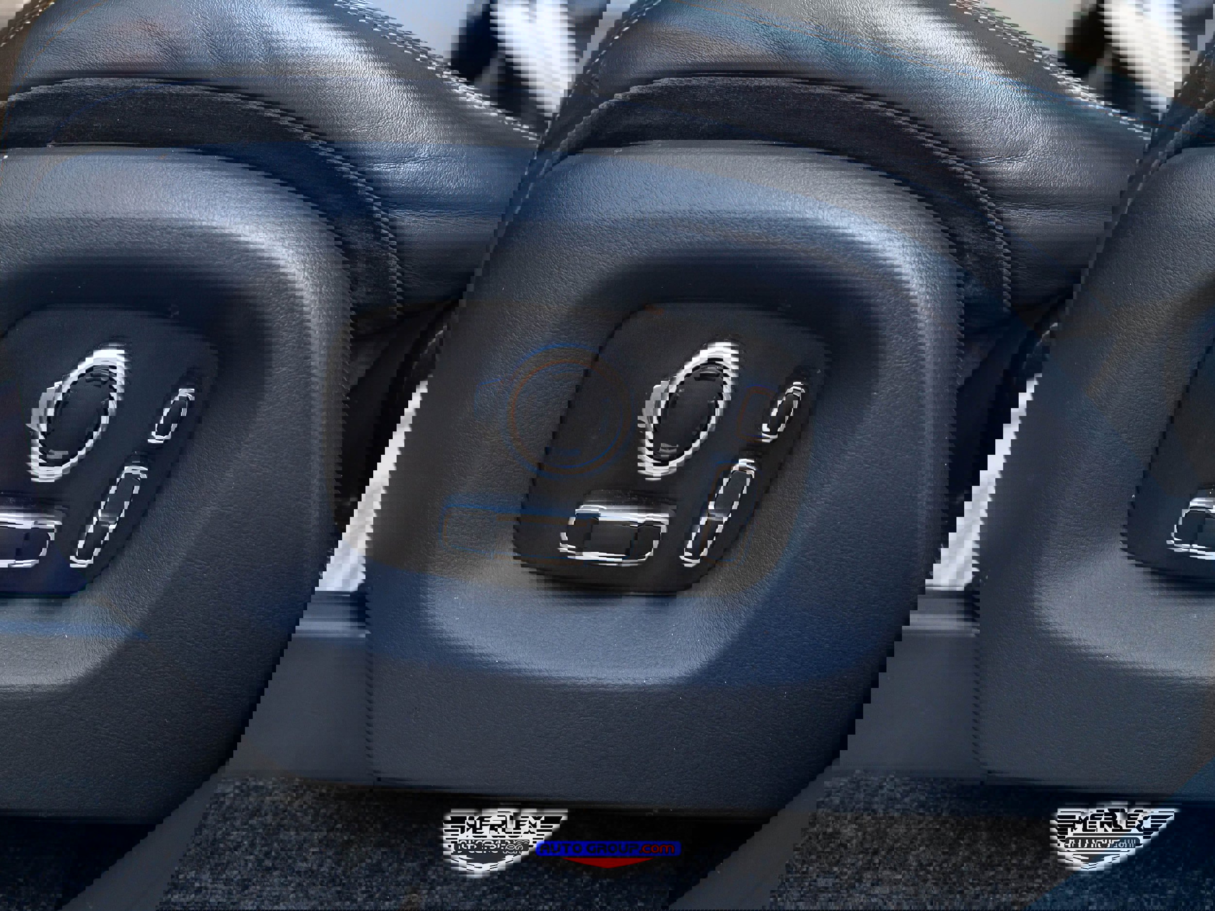 Used 2016 Land Rover Range Rover Holland & Holland image 42