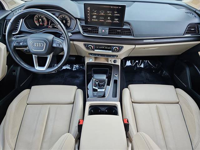 Used 2023 Audi Q5 2.0T Premium Plus w/ Premium Plus Package AWD/4WD image 17