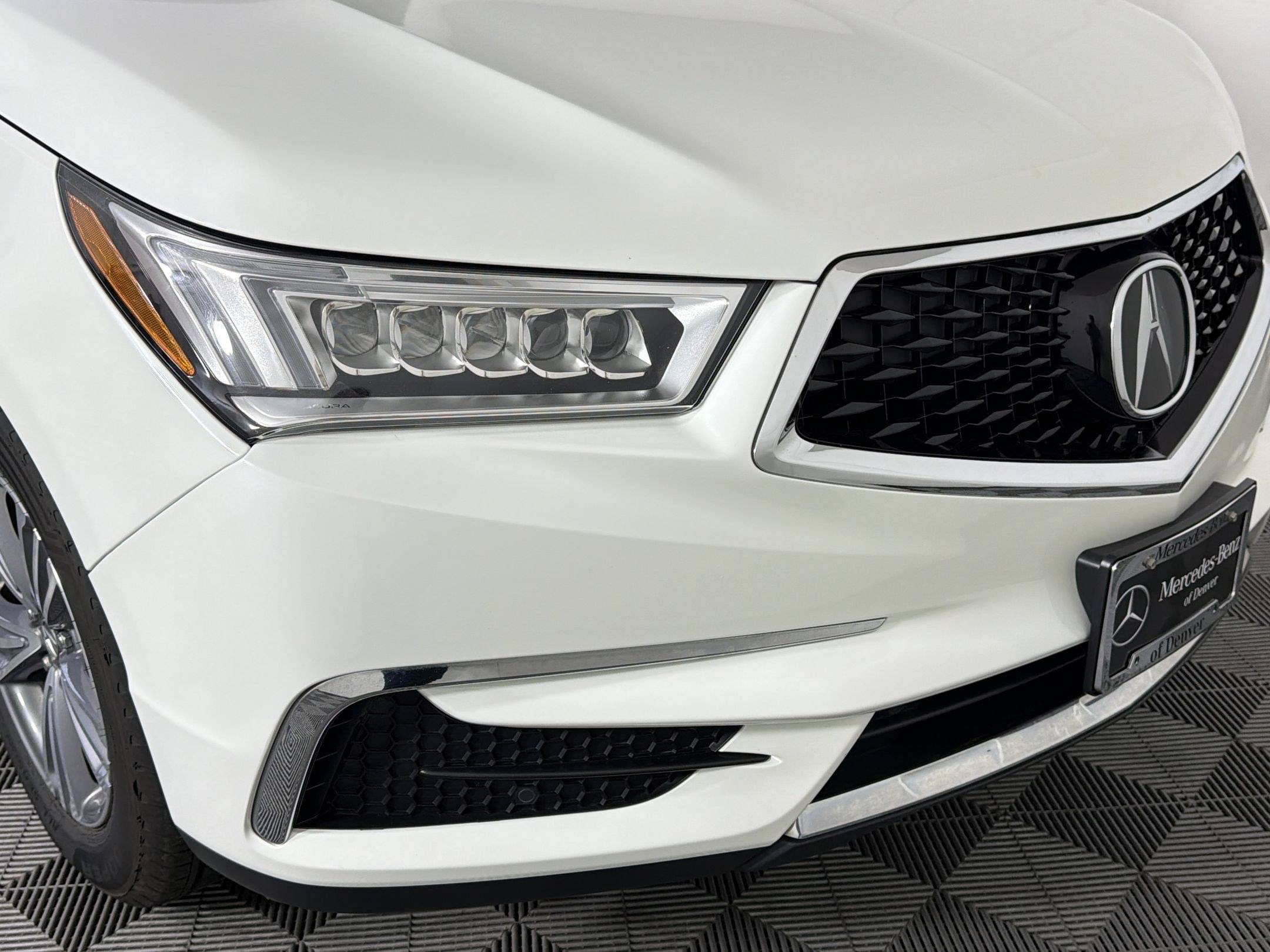 Used 2019 Acura MDX SH-AWD image 11