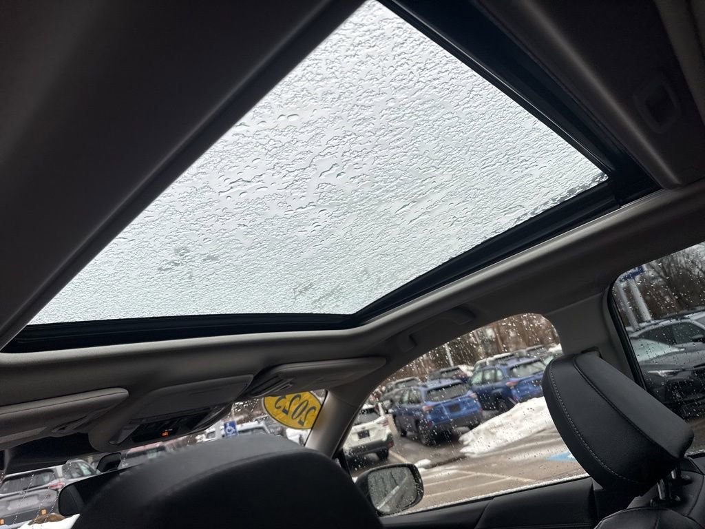 Used 2023 Subaru Forester Limited image 9