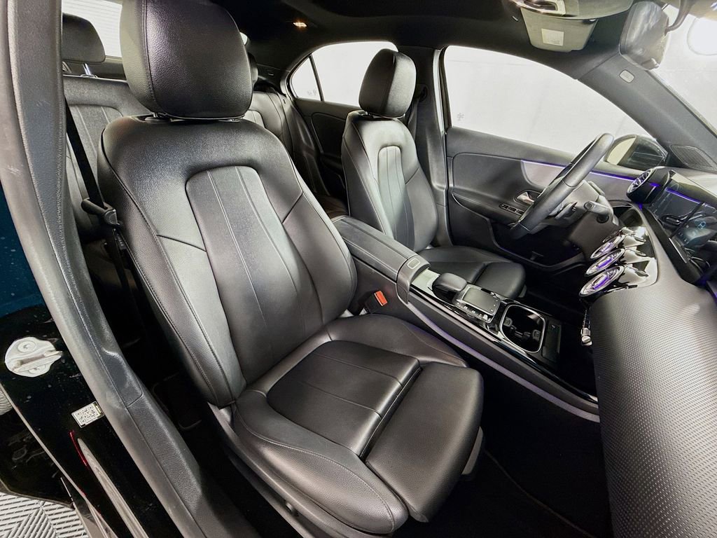 Used 2021 Mercedes-Benz A 220 image 28