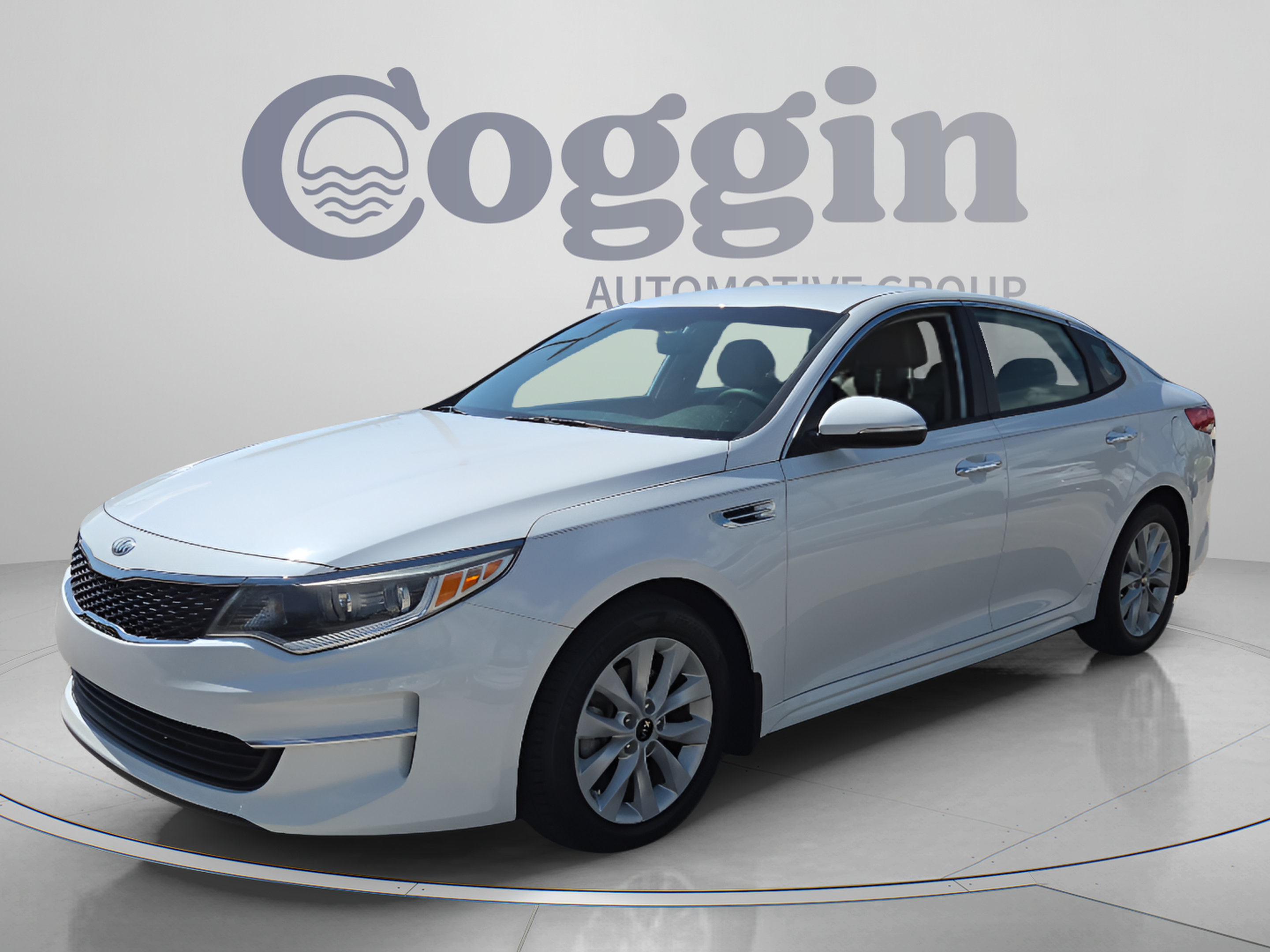 Used 2018 Kia Optima LX w/ Convenience Package FWD image 1
