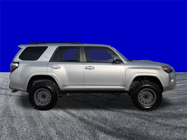 Used 2021 Toyota 4Runner TRD Off-Road Premium image 3