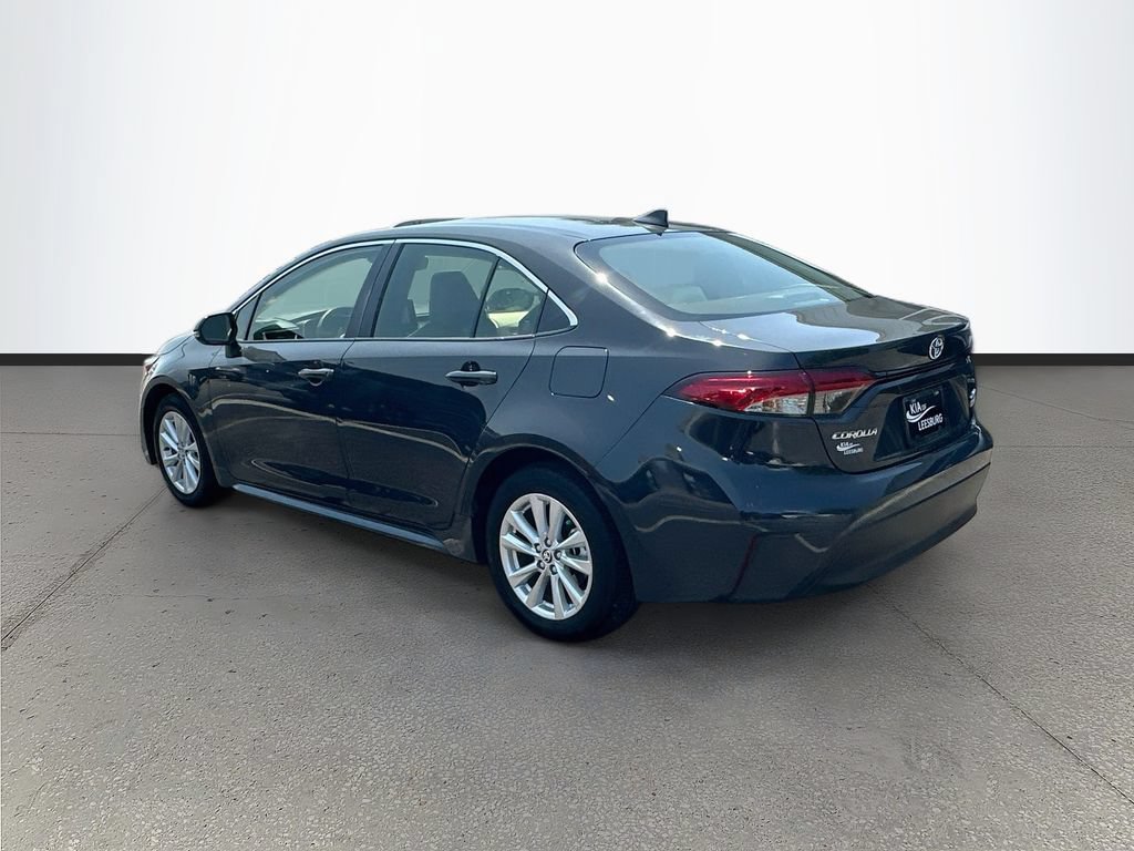 Used 2024 Toyota Corolla XLE FWD image 5
