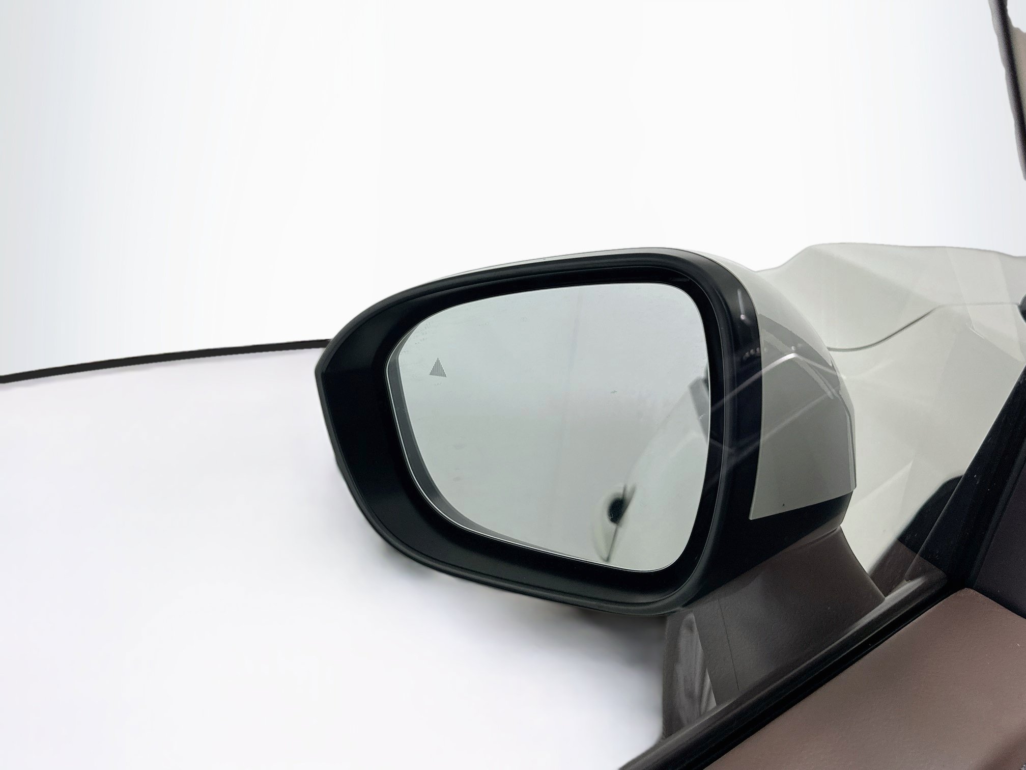 Used 2023 Nissan Rogue SV FWD image 16