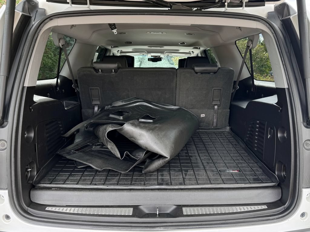 Used 2018 Chevrolet Suburban LT AWD/4WD image 11