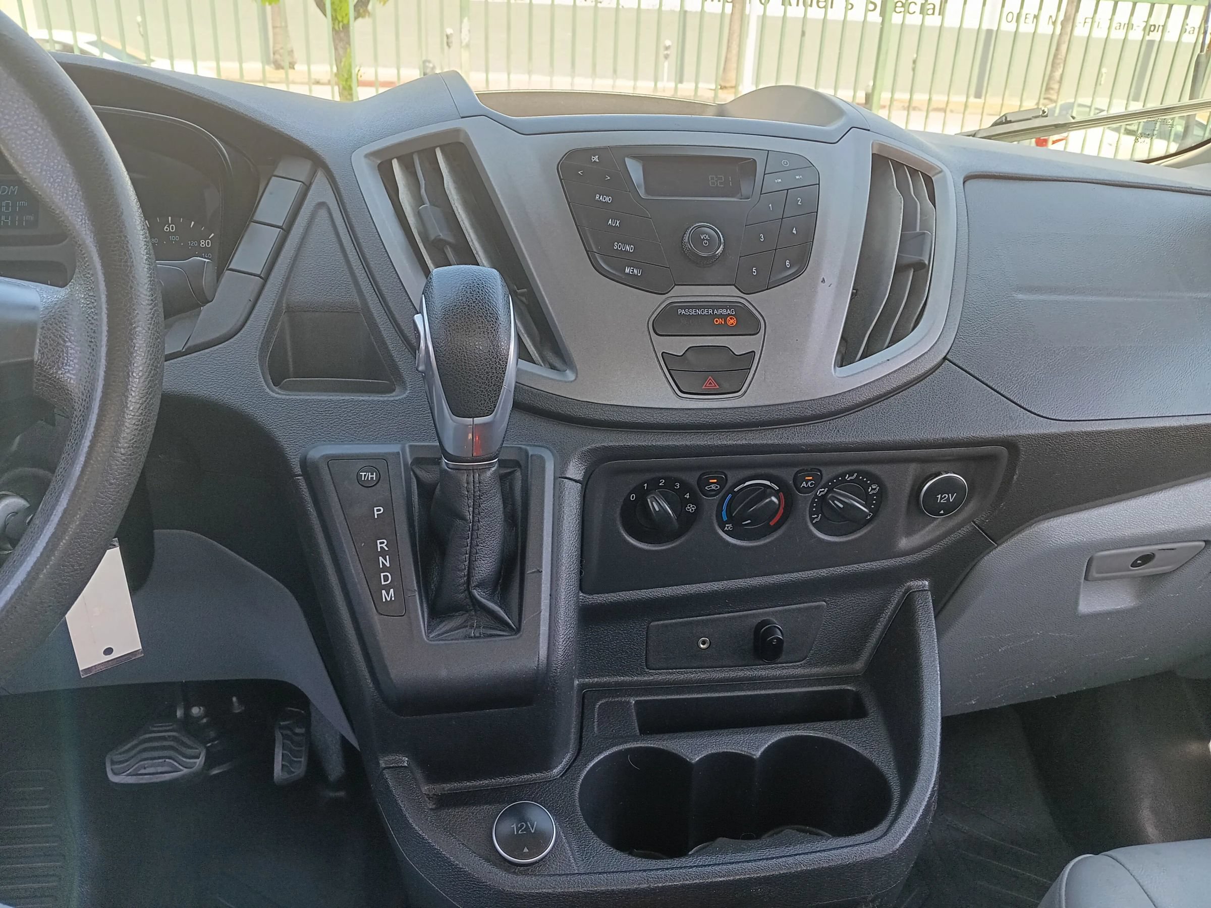 Used 2019 Ford Transit 250 138 RWD image 16