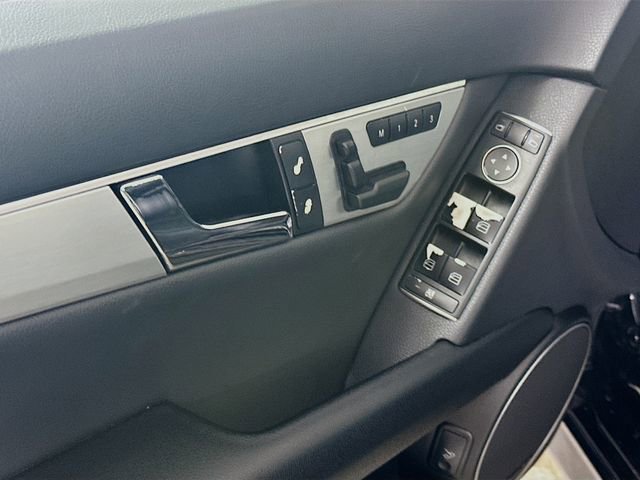 Used 2014 Mercedes-Benz C 300 4MATIC Sedan image 17
