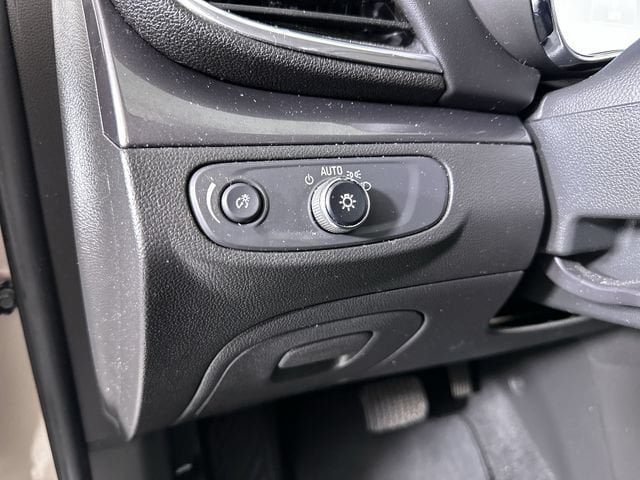 Used 2019 Buick Encore Preferred FWD image 18