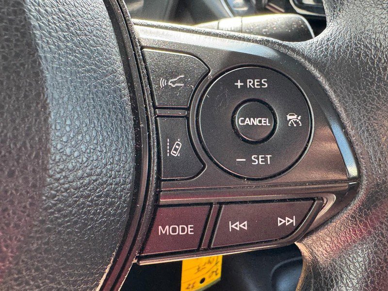 Certified 2022 Toyota Corolla LE image 17
